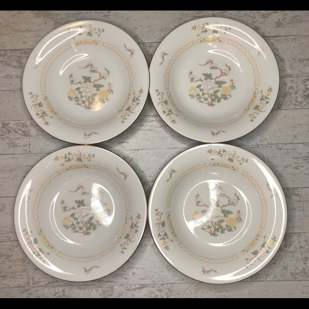 4 Liling Fine China Yung Shen Floral Soup Bowl 8”